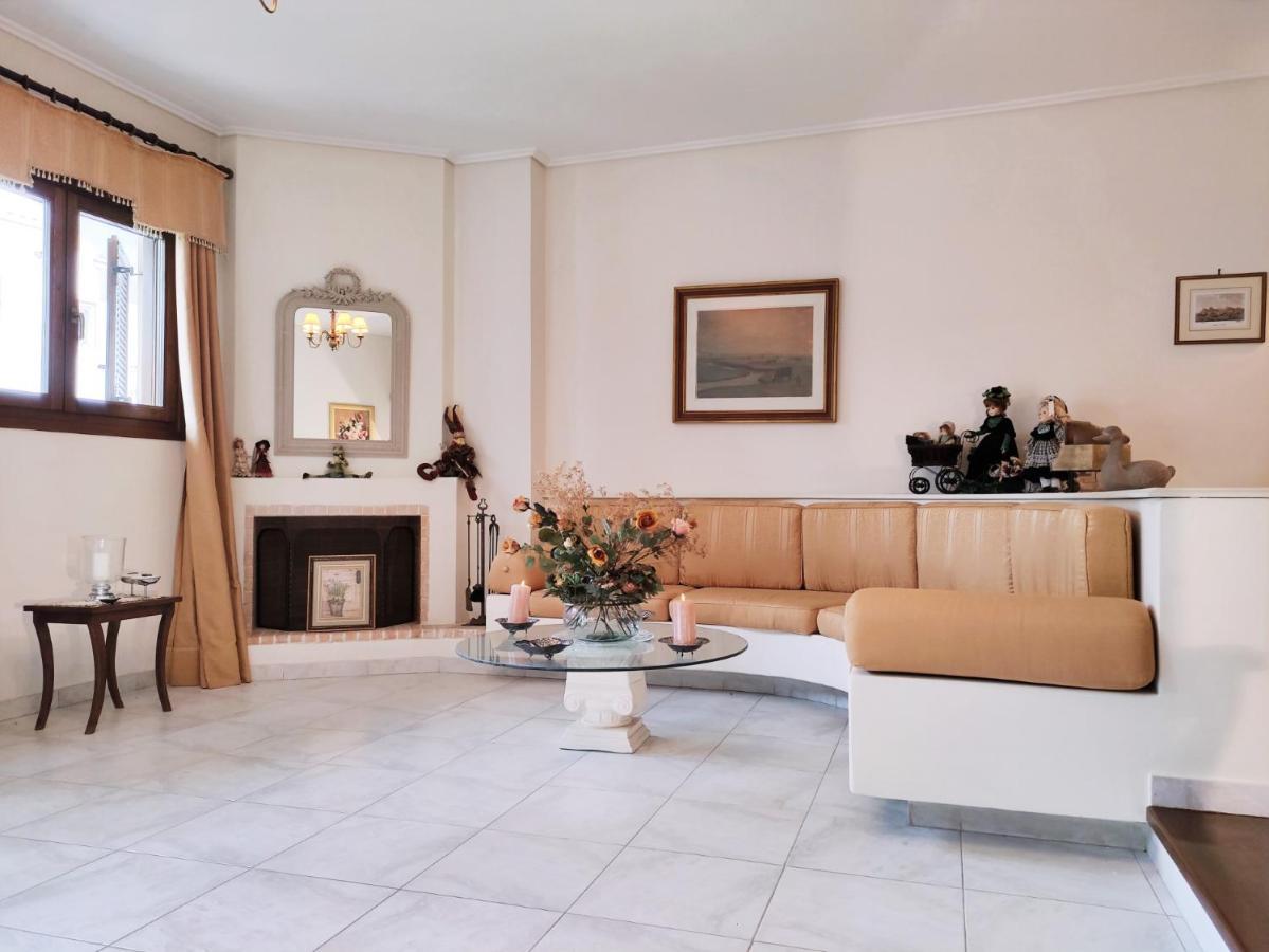 Christie'S Boutique By Corfuescapes Appartement Alepou Buitenkant foto